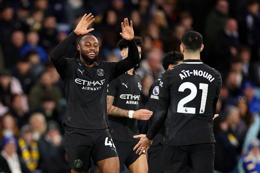 Antoine Semenyo, Manchester City, regala alla squadra di Guardiola il successo contro il Leeds (0-1) (Foto di Justin Setterfield/Getty Images) Premier League, 28° turno: Arsenal e City ok, lo United prosegue la scalata- immagine 3