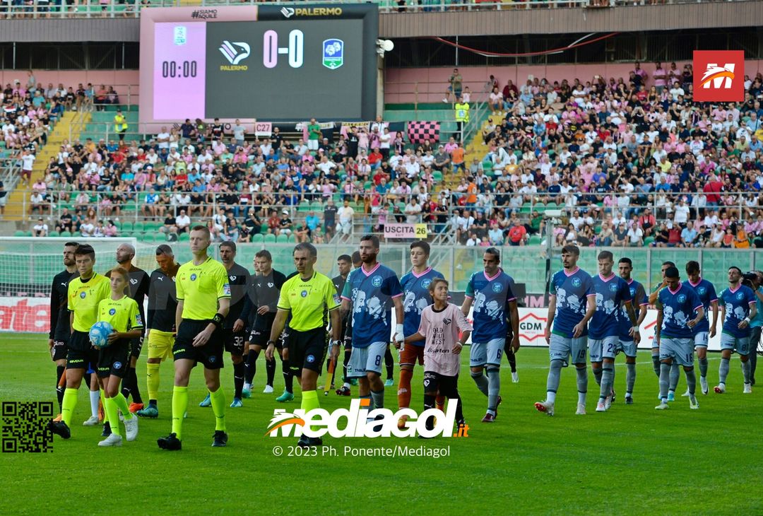 FOTO Palermo-Feralpisalò 3-0, 4ª giornata Serie B 2023-2024 (GALLERY) - immagine 59