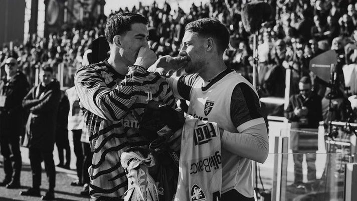 Sfida tra ex viola allo Stirpe, Cerofolini a Vlahovic: “Che bello rivederti fratello” - immagine 1