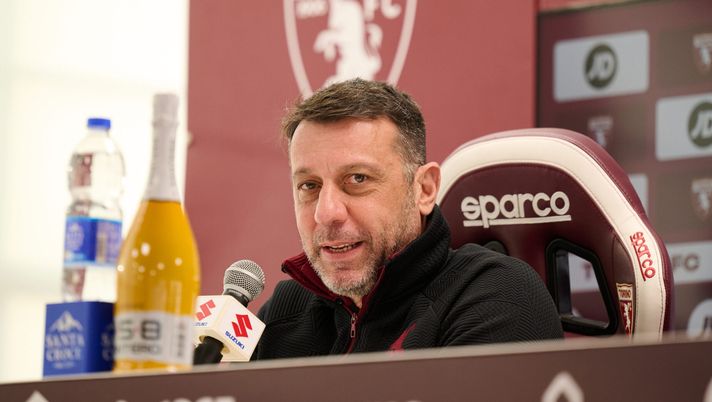Roberto D'Aversa, tecnico del Torino, avvisa il Napoli: sotto i riflettori del Maradona, andrà in scena una vera battaglia. d'aversa torino
