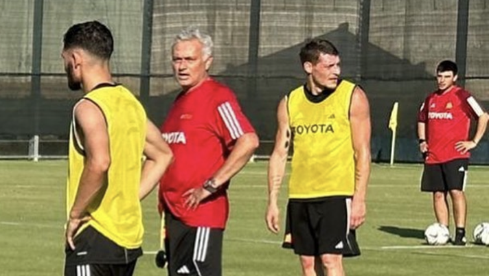 Roma, primo giorno. Sulla lavagna dello Special One resta il “3-5-2” - immagine 1