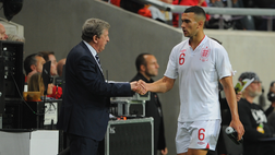 Caulker, l’ex nazionale inglese disoccupato cerca lavoro: l’annuncio su LinkedIn