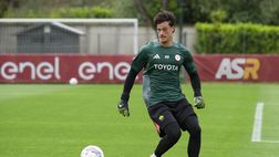 Il Chelsea si tuffa su Maignan. E il Milan pensa a Svilar