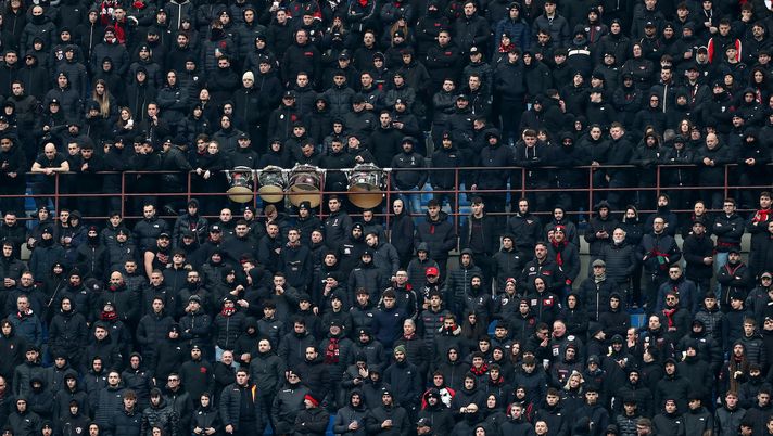 Tifosi Curva Sud AC Milan Milan-Parma 3-2 Serie A 2024-2025