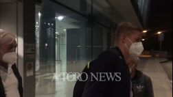 Video – Zima è atterrato a Torino: ora visite e firma