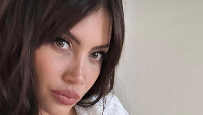 Tremenda caduta di Wanda Nara in tv durante il reality Bake Off: “Finiranno per uccidermi” - immagine 1