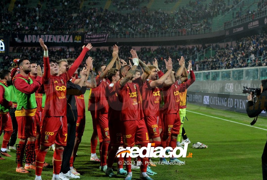 FOTO Palermo-Catanzaro 1-2, 15ª giornata Serie B 2023-2024 (GALLERY) - immagine 10