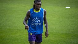 FOTO – Kean, tra un allenamento e l’altro un po’ di relax con il figlio