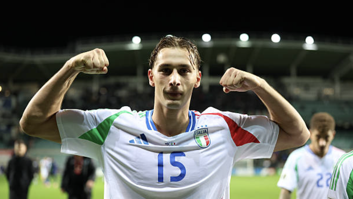 Inter, la pagella di Esposito con la Nazionale: “Scelte sagge, peccato la grande chance” Inter, la pagella di Esposito con la Nazionale: “Scelte sagge, peccato la grande chance” - immagine 1