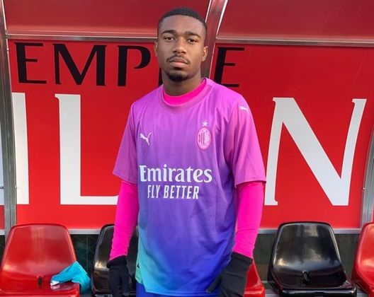 Denzel Seedorf, talento del Milan Under 17: importanti anche i geni di mamma Luviana…- immagine 2