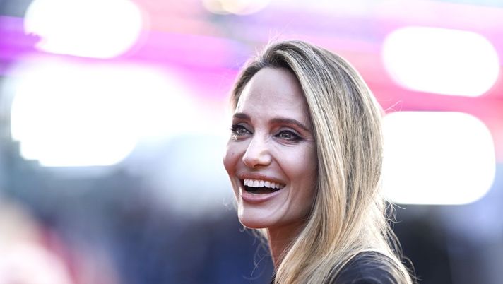 Angelina Jolie: “Ho avuto seri problemi di salute, mi considero in prestito sulla Terra” - immagine 1