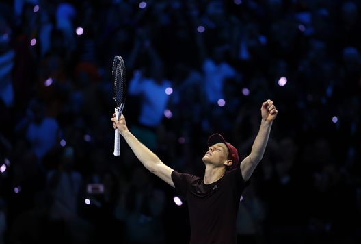 Jannik Sinner vincitore delle ATP Finals 2025 (Photo by Clive Brunskill/Getty Images) Marziani nel tennis, piccolo nel calcio