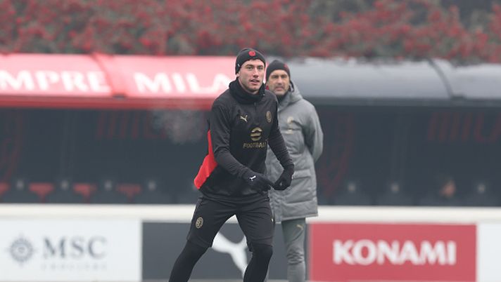 Davide Calabria: “Basta falsità, siamo professionisti e lavoriamo” - immagine 1