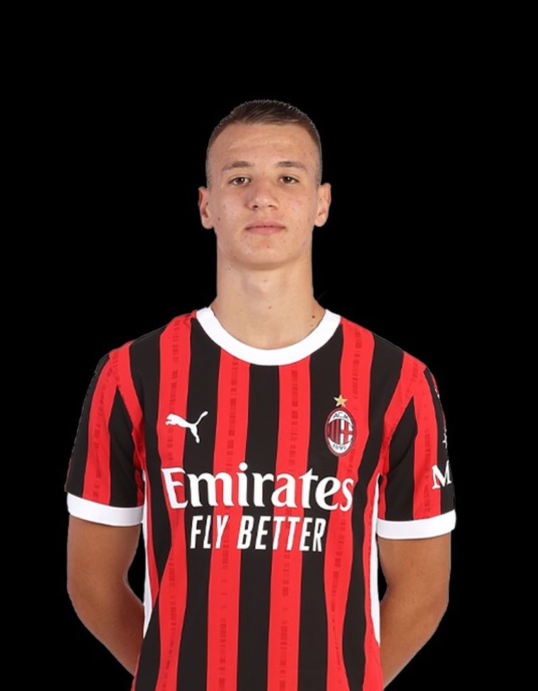 (Foto tratta da www.acmilan.com) Camarda-Ibra-Gimenez-dichiarazioni-confronti