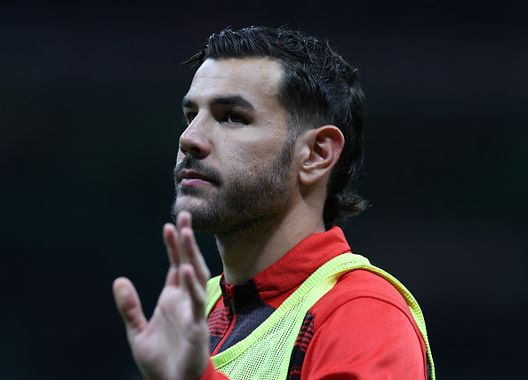 Theo Hernández, giocatore del Milan, vicino al trasferimento all'Al-Hilal. (Foto di Claudio Villa/AC Milan via Getty Images) Theo Hernandez Milan