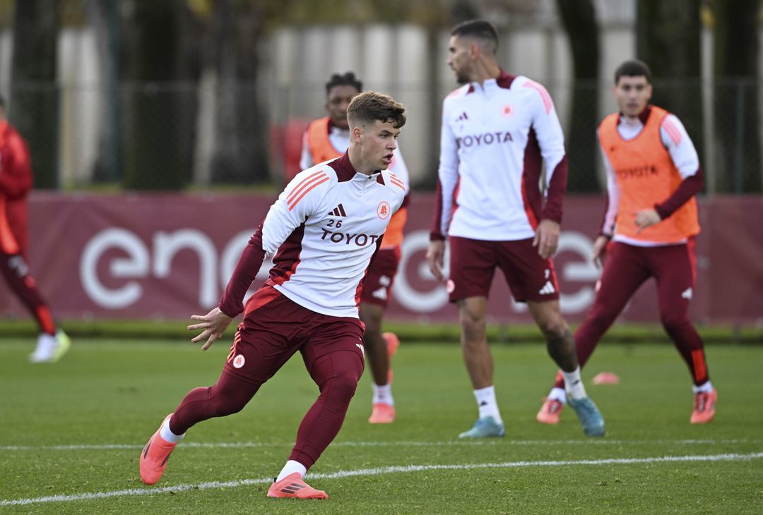 Trigoria, la ripresa dopo la vittoria contro il Lecce – FOTO GALLERY - immagine 30