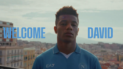 Neres è un nuovo calciatore del Napoli, la clip di presentazione da brividi