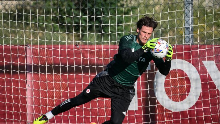 Svilar vale doppio: portiere e regista di Mister De Rossi - immagine 1