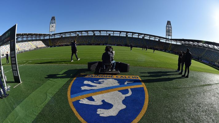 FOTO Frosinone-Napoli, che entusiasmo: settore ospiti gremito in ogni ordine di posto - immagine 1