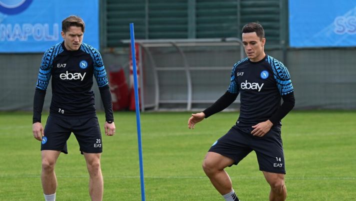 Lavoro in palestra per Lobotka, novità su Lindstrom: il report dell’allenamento - immagine 1