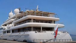 Palermo, avvistato al porto il mega yatch del proprietario del Paris Saint-Germain