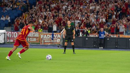 ROME, ITALY - SEPTEMBER 17: Paulo Dybala of AS Roma scores the first goal for his team during the Serie A TIM match between AS Roma and Empoli FC at Stadio Olimpico on September 17, 2023 in Rome, Italy. (Photo by Fabio Rossi/AS Roma via Getty Images)
