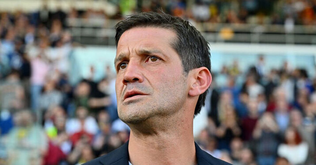 Parma, Chivu difende Man dopo l'errore con la Lazio: "Sbagliare capita a tutti"