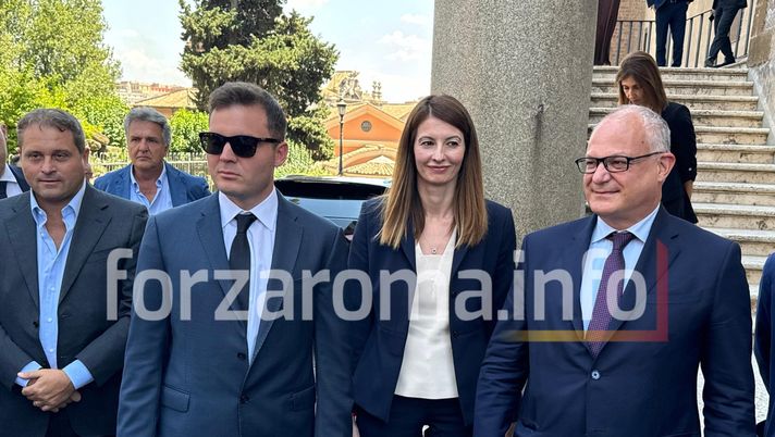 Stadio Roma, Gualtieri: “Avrà la più grande Curva”. Friedkin: “Sarà bellissimo” Stadio Roma, Gualtieri: “Avrà la più grande Curva”. Friedkin: “Sarà bellissimo” - immagine 1