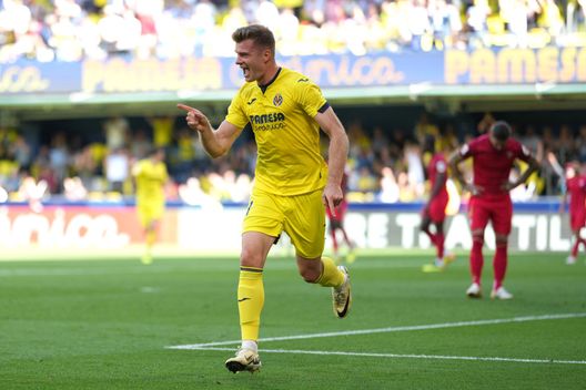 Sorloth, Retegui, Pavlidis: tridente viola. Ma il tetto ingaggi rimane un limite- immagine 2