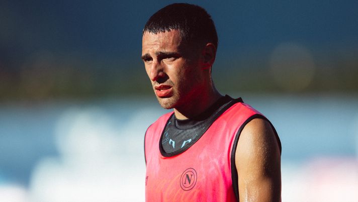 Luis Hasa potrebbe lasciare Napoli in queste ultime ore di mercato Hasa Napoli