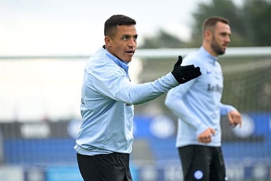 Sanchez: “Mi piacerebbe giocare in Messico. Ora sono concentrato sull’Inter, farò…”- immagine 2