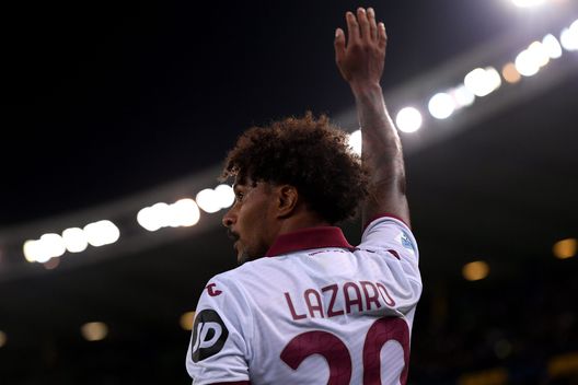 VERONA, ITALY - SEPTEMBER 20 Valentino Lazaro of Torino FC gestures during the Serie A match between Verona and Torino at Stadio Marcantonio Bentegodi on September 20, 2024 in Verona, Italy. (Photo by Alessandro Sabattini/Getty Images)