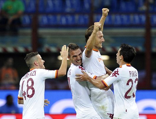 Partite storiche, gli incroci indimenticabili di Inter-Roma: dal cucchiaio di Totti alle rimonte nerazzurre- immagine 2