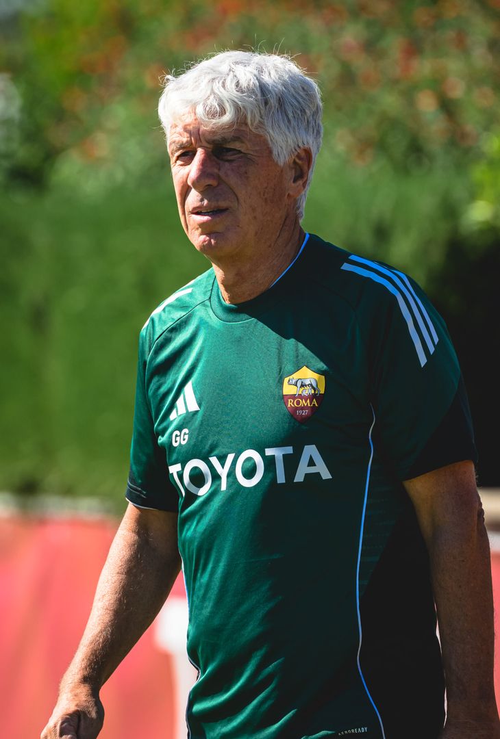 Trigoria, la ripresa degli allenamenti: presenti Massara e Ranieri – FOTO GALLERY - immagine 13