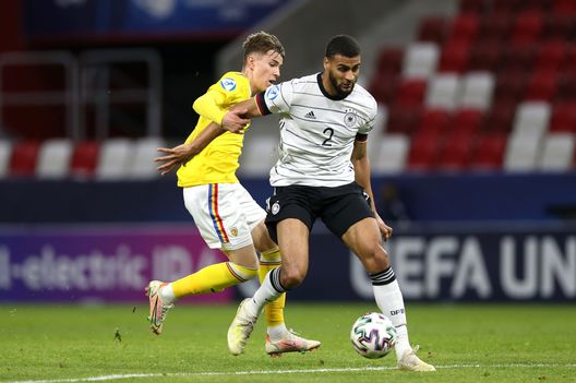 La Fiorentina punta sui giovani: occhi sul nuovo Mutu e non solo- immagine 2