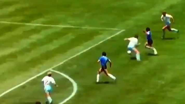 Il gol del secolo di Diego Armando Maradona compie 39 anni – IL VIDEO - immagine 1