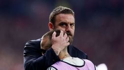 De Rossi, la reazione ai gol è glaciale. A fine partita il saluto ad Angeliño – VIDEO