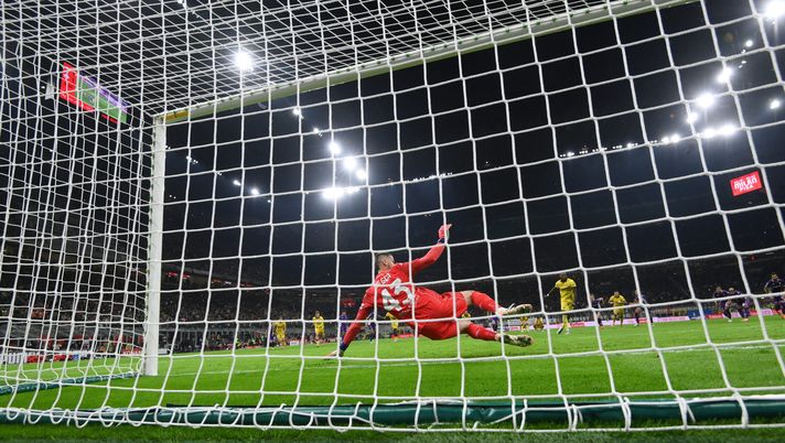 CorSport: “Non è rigore. Gimenez crolla come colpito da Tyson, ma è Parisi” - immagine 1