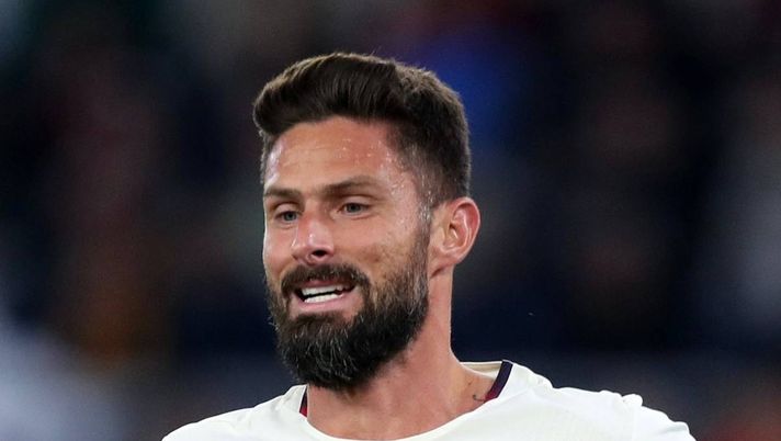 Giroud: 'Vi racconto un retroscena sul mio arrivo al Milan. Io e Ibra diversi perché ...'