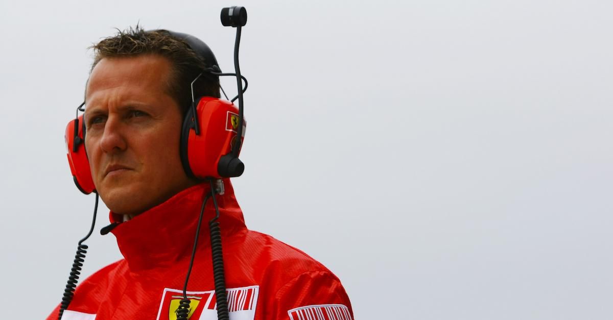 Come sta Schumacher? Ecco le ultime indiscrezioni. L’Hermitte: “Ha firmato un casco”
