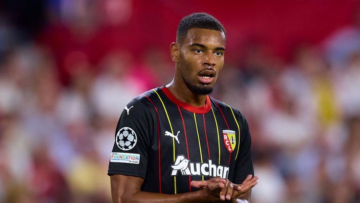 Romano: “Centrocampo, Inter vira su Andy Diouf. Ecco l’offerta per il Lens” - immagine 1