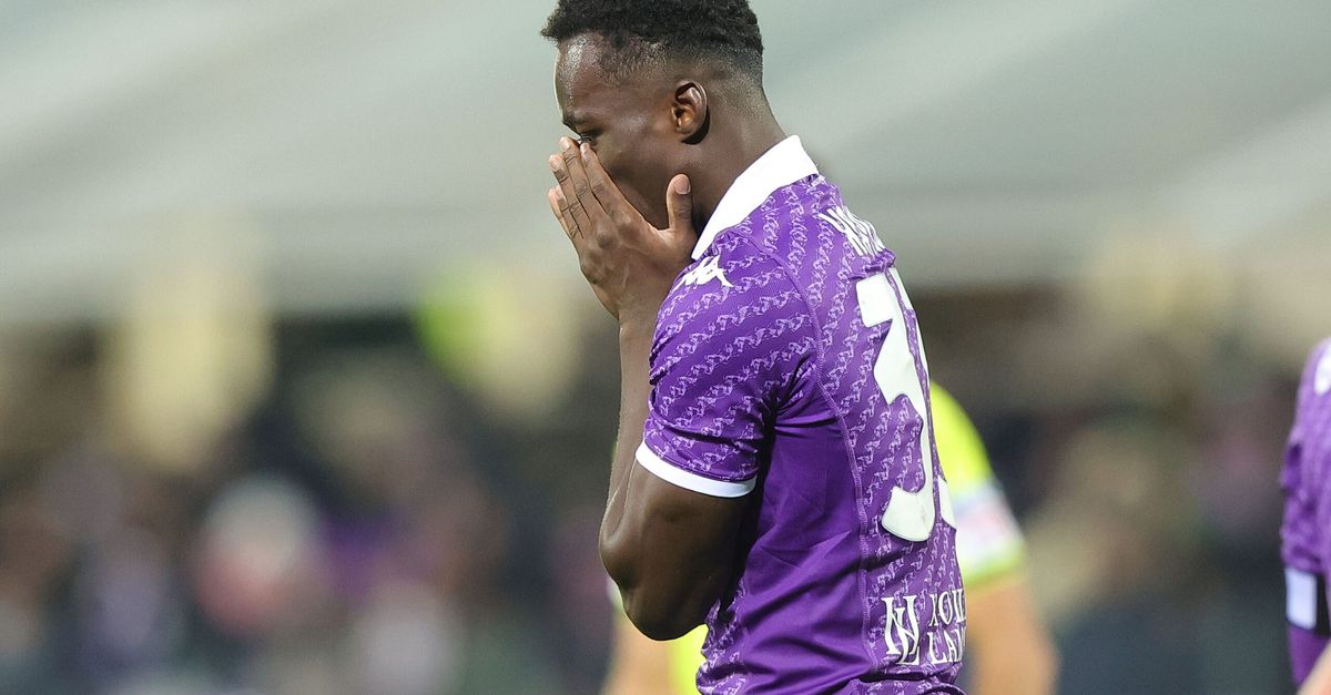 Fiorentina, Dodò Torna In Gruppo. Kayode: “Faremo Di Tutto Per Vincere ...