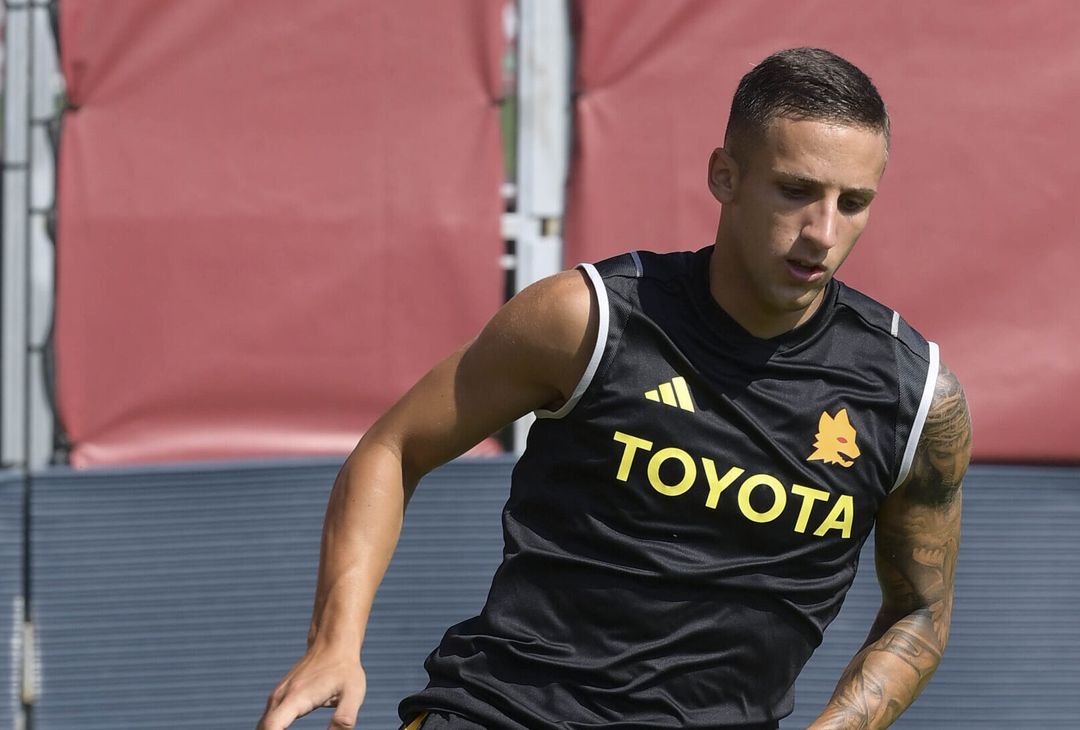 Roma, la squadra si allena a Trigoria. Presenti Paredes e Sanches – FOTO GALLERY - immagine 29