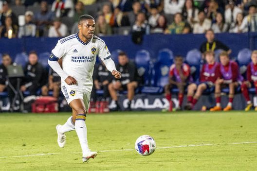 (Photo by Shaun Clark/Getty Images)