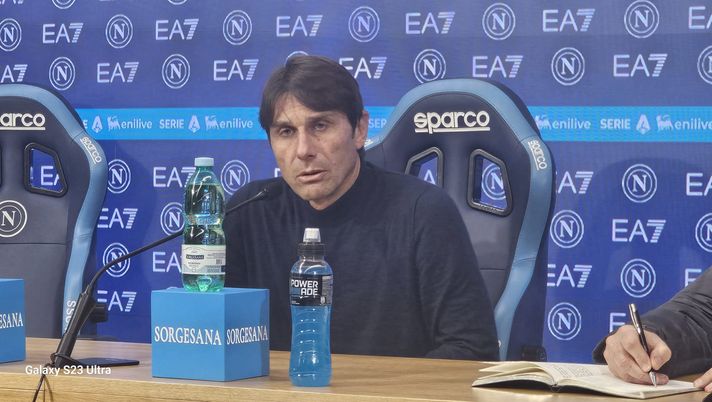Conte in conferenza: “Kvara? Sono rimasto molto deluso da una cosa! Sento tanti guru…” - immagine 1
