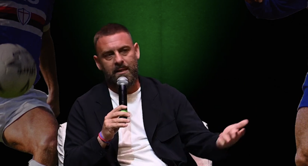De Rossi e l’aneddoto su Valentin Carboni: “Potenzialmente incredibile: appena arrivato gli chiesi…”- immagine 2