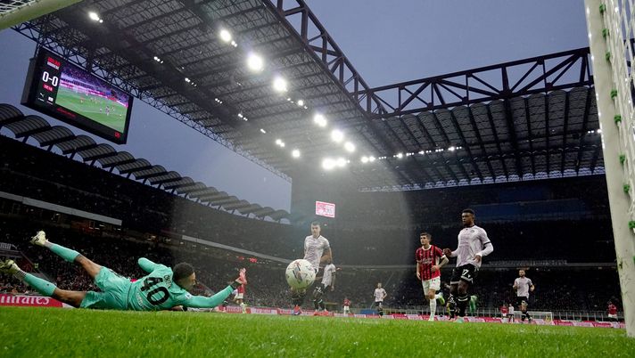 1-0 Milan in dieci per 70 minuti: da Albertini a Reijnders… - immagine 1