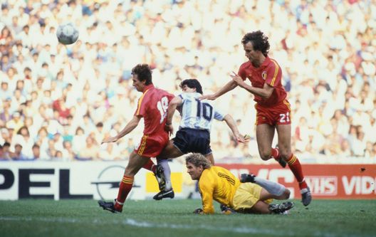 New York, all'asta la maglia di Maradona della semifinale di Messico '86