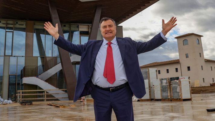 Due anni senza Joe Barone: il ricordo della Fiorentina per l’indimenticato dg - immagine 1