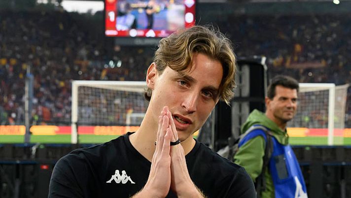 Getty Images Bove, un mare di amore per il figlio di Roma: ecco le possibili scelte sul futuro - immagine 1